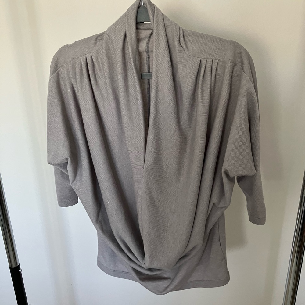 Grey Top